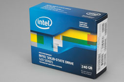 画像ギャラリー No.015のサムネイル画像 / Intel製SSD「SSD 520」レビュー。ランダムアクセス性能がSSD 510比で大きく向上