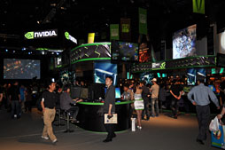 画像ギャラリー No.008のサムネイル画像 / 「NGF 2012/GeForce LAN」のゲームイベント部分レポート。中国のゲーム大会は確かにスポーツ興行だった