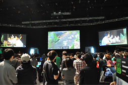 画像ギャラリー No.014のサムネイル画像 / 「NGF 2012/GeForce LAN」のゲームイベント部分レポート。中国のゲーム大会は確かにスポーツ興行だった