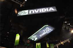 画像ギャラリー No.025のサムネイル画像 / 「NGF 2012/GeForce LAN」のゲームイベント部分レポート。中国のゲーム大会は確かにスポーツ興行だった