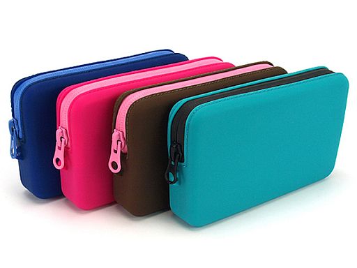 画像ギャラリー No.002のサムネイル画像 / リンクスプロダクツ，シリコン素材の3DS本体用ポーチ全4色を8月8日に発売