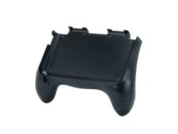画像ギャラリー No.005のサムネイル画像 / リンクスプロダクツ，スタンドとしても使用できる3DS LL用グリップ全2色