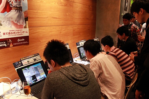 画像ギャラリー No.016のサムネイル画像 / 「覚醒システム」が今冬に実装決定。ちょっぴり大人の雰囲気だった「RED STONE」のオフラインイベントをレポート