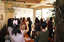 画像ギャラリー No.002のサムネイル画像 / 「RED STONE」のオフラインイベント,「RED STONE Girl'sParty2015」をレポート。初公開の新コスチュームイラストに女子の皆さんも大興奮