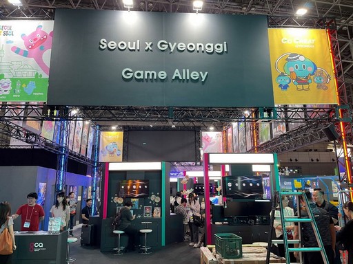 ���������꡼ No.001�Υ���ͥ������ / �Υ��󥿥ӥ塼�ϥ����ӥ�20��ǯ��ޤ�����RED STONE�ס����İܴɰʹߤɤΤ褦�ʻפ��Ǳ��Ĥ�ԤäƤ����Τ�����ȯ�����ĥ������ʹ����