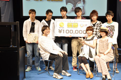 画像ギャラリー No.021のサムネイル画像 / 「ペーパーマン最強決定戦 in ベルサール秋葉原」で,数々の新要素が明らかに。8月には新キャラクターも登場だ