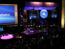 ���������꡼ No.077�Υ���ͥ������ / 4Gamer��1ǯ�֤򿶤��֤��Annual 4Gamer 2011�ס�������ǯ4Gamer�˷Ǻܤ��줿1��9000�ܰʾ�ε�����ĺ����Ω�ĤΤϡġġ�