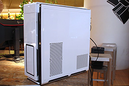 ���������꡼ No.004�Υ���ͥ������ / Amazon�Ρ�200����Ķ�Υ��ڥå���10���ߡפʥ�����PC���ǽ������ʤ򸫤Ƥ����������ʥ��ڥå��ΥΡ���PC�Ȥ�ɤ⡤10��13������������ϸ�ƨ����