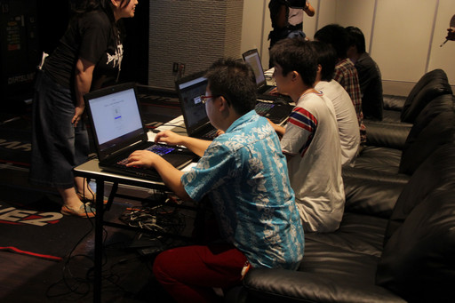 画像ギャラリー No.016のサムネイル画像 / 「TERA」のオフラインイベント「5周年アニバーサリーパーティー」をレポート。巨大ボスレイド「ベルゴス」は年内実装が決定