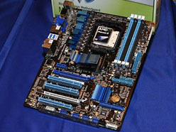 #013Υͥ/AMD6CPUPhenom II X6פȯɽʤ2Ⱦ