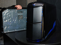 PRAlienwareǯƬ饨󥸥M17xפοǥϡեHD120HzվǽǡPS3Xbox 360ΥɽǤ