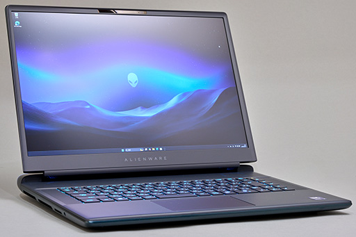 画像ギャラリー No.010のサムネイル画像 / 最強CPU&GPU搭載のゲーマー向けノートPC「Alienware 16 Area-51」レビュー。高性能に加えて便利な設定ソフトなど見どころが多い