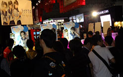 TGS 2010ϡ֥֥ץ饹״Ϣȡ֥å˥פ͵ TGS 2010 KONAMI֡ θץ쥤Ԥ־