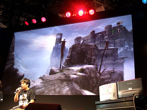 [TGS 2010]KONAMIְɥ饭ץ꡼ǿ֥å˥   ɥפΥڥ륹ơǡͷǤϸʤ쥢ʥץ쥤