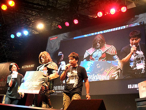 #007Υͥ/[TGS 2010]KONAMIְɥ饭ץ꡼ǿ֥å˥   ɥפΥڥ륹ơǡͷǤϸʤ쥢ʥץ쥤