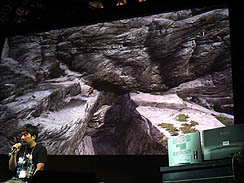 #010Υͥ/[TGS 2010]KONAMIְɥ饭ץ꡼ǿ֥å˥   ɥפΥڥ륹ơǡͷǤϸʤ쥢ʥץ쥤