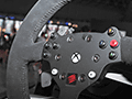 ［TGS 2013］Xbox One用のステアリングコントローラに「ドライブシート由来のゲーマー向け椅子」。クルマ関係（？）で注目の大型周辺機器2題