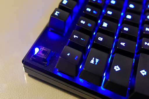 ROCCATΥѥȤʥե륭ܡɡSuoraפιȯ䤬ꡣѸǤ715ܸǤ8ܤ