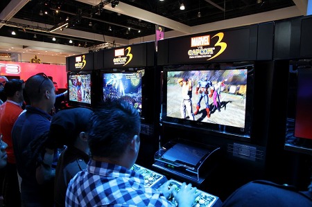 E3 2010ϺǯϤäѤPS Moveפȡ3DפܤSony Computer Entertainment֡ޤܤΡKILLZONE 3פǿࡼӡȶˤϤ