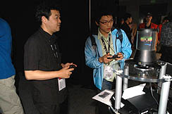 #019Υͥ/SIGGRAPHϼPSP360ΩλбˡSIGGRAPH 2010ǡֻ뺹360ġ360ΩλбפξLEDǥץ쥤