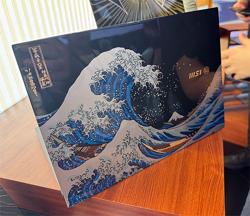 画像ギャラリー No.004のサムネイル画像 / Ryzen Z2 Extreme採用の携帯型ゲームPCや漆塗りのモバイルノートPCなどMSIの注目製品を一気に紹介