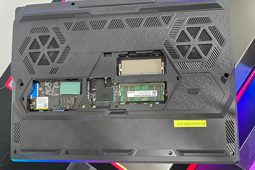 画像ギャラリー No.012のサムネイル画像 / 最新CPU「Core Ultra 200HX Plus」搭載モデルなど,MSIが2026年の最新ノートPCを発表