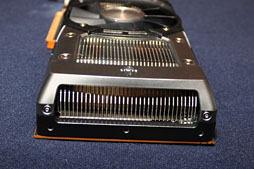 画像ギャラリー No.025のサムネイル画像 / 【速報】NVIDIA，「GeForce GTX 690」発表。2基のGPUを1枚のカードに搭載したウルトラハイエンドモデル