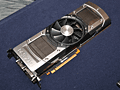 ��®���NVIDIA����GeForce GTX 690��ȯɽ��2���GPU��1��Υ����ɤ���ܤ�������ȥ�ϥ�����ɥ�ǥ�