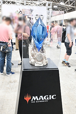 ���������꡼ No.019�Υ���ͥ������ / �֥ޥ��å������ݥåȥ饤�� :FINAL FANTASY�ץ�ݡ��ȡ��Х����������ɤ�ϡ��ǥ���ǥ��ȥʤ�Ÿ������Ƥ��������ͻҤ��Ϥ�