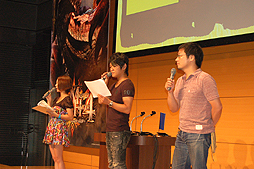 画像ギャラリー No.002のサムネイル画像 / 新武器チャージアックスでゴア・マガラ/テツカブラを初狩猟！　「夏の“狩試（かりだめし）”『モンスターハンター4』先行体験会」プレイレポートをお届け