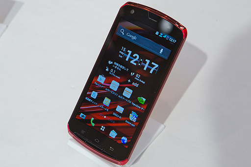 KDDI2012ǯƥǥȤʤAndroid 4.0ޡȥե5ǥȯɽ