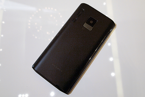 画像ギャラリー No.063のサムネイル画像 / NTTドコモ，「Xperia GX＆SX」や「GALAXY S III」，「ジョジョの奇妙な冒険」コラボモデルなど夏モデルスマートフォン16機種を発表