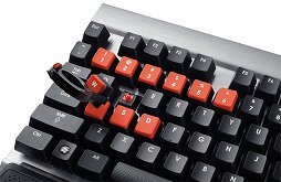 画像ギャラリー No.003のサムネイル画像 / Corsair製のCherry赤軸採用キーボード「K60」が発売。20キーの同時押し対応が謳われる