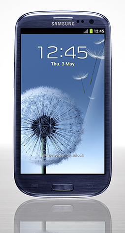 画像ギャラリー No.002のサムネイル画像 / Samsung，クアッドCPUコア＆Android 4.0採用スマートフォン「GALAXY S III」を発表。4.8インチ720×1280ドット解像度の有機ELパネルを搭載
