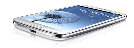 画像ギャラリー No.010のサムネイル画像 / Samsung，クアッドCPUコア＆Android 4.0採用スマートフォン「GALAXY S III」を発表。4.8インチ720×1280ドット解像度の有機ELパネルを搭載