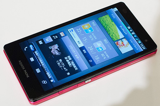 5ΥեHDվܤHTC J butterfly HTL21פо졣au2012ǯߥǥüȯɽݡ