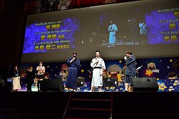 画像ギャラリー No.046のサムネイル画像 / 総勢11名のキャストによる「BLAZBLUE」史上最大のお祭り騒ぎ「ぶるらじH(はいぱー) in パシフィコ横浜 あーくふぇすだよ!公開録音すぺしゃる!!」の模様をレポート