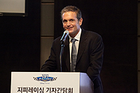 ���������꡼ No.002�Υ���ͥ������ / �ǥ����ˡ�/�ԥ������Υ���饯�������о줹�륪��饤��졼���������ZIPI Racing�פ��ڹ��ȯɽ