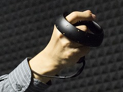 ［TGS 2015］予想以上の“素手感覚”に驚き。VR空間にアクセスする新デバイス「Oculus Touch」体験レポート