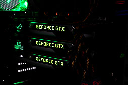 GeForce GTX TITANפ3-way SLIưݡȡ78601440ɥåȤ3DबưϤãؤ褦