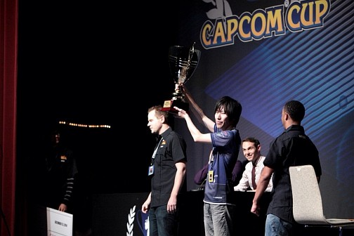 ������#097�Υ���ͥ���/�֥���ȥ饹�ȥ꡼�ȥե�������IV�׸�����������Capcom Cup Finals�׸��ϥ�ݡ��ȤޤȤᡣĺ����ˤ���襤�����ͤ���ľ���Ǥ��Ϥ�