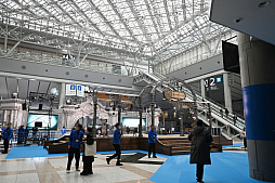 ���������꡼ No.001�Υ���ͥ������ / �֥���֥�ե���2025�ץե��ȥ�ݡ��ȡ������ˤϡȵ�������ȯ���ɤ⡣���ȥ饯������Ÿ��ʪ�����ơ������٥�Ȥ��ڤ��᤿�����ͻҤ�Ҳ�