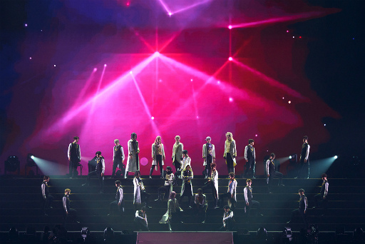 画像ギャラリー No.005のサムネイル画像 / 刀剣男士,東京ドームで華やかに舞う――「ミュージカル『刀剣乱舞』 目出度歌誉花舞 十周年祝賀祭」29日公演レポート