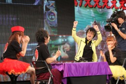 ���������꡼ No.008�Υ���ͥ������ / ���ޥۥ��ץ�Ȥ�Ϣư���Ǥ����餫�ˡ�TCG�ֶ丰�Υ��륫�ǥ����ȥ饤�֡פ�֥ץ�ߥ���ӥ��˥󥰥饤�֡פǻ�ͷ���Ƥ���