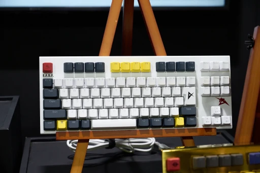 ꡼ No.008Υͥ / REALFORCE GX1פΥܥǥ뤬Ÿ档VTuberǭȤǥȡॳ4ʤåƤTGS2025