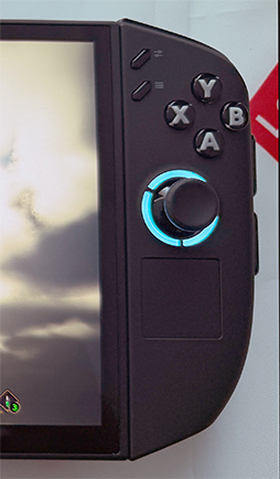 画像ギャラリー No.006のサムネイル画像 / 8.8型有機ELディスプレイ搭載の携帯型ゲームPC「Legion Go Gen 2」が12月12日に国内発売