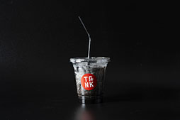 ���������꡼ No.041�Υ���ͥ������ / ��DEATH STRANDING 5th Anniversary Exhibition & Popup�ס�2��7���˥������Ȥ��������ν�Ÿ���Ƥ����餫��