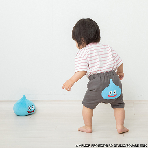 画像ギャラリー No.012のサムネイル画像 / 「ドラクエベビー&キッズ」から,かわいらしいスライムのロンパースが新登場。フィットオールや半袖Tシャツなどの新商品も販売に