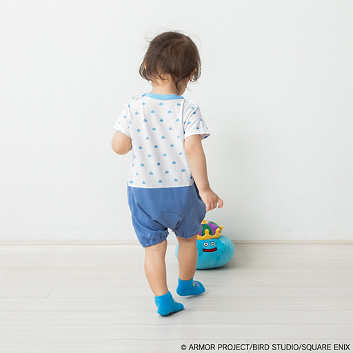 画像ギャラリー No.024のサムネイル画像 / 「ドラクエベビー&キッズ」から,かわいらしいスライムのロンパースが新登場。フィットオールや半袖Tシャツなどの新商品も販売に