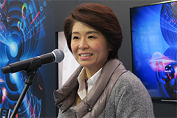 画像ギャラリー No.006のサムネイル画像 / 東京・秋葉原で第8世代Coreプロセッサの発売記念イベントが開催。PUBG初挑戦のインテル社長江田氏が会場を爆笑の渦に